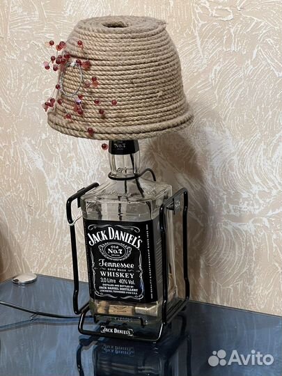 Светильник Jack Daniels ручной работы из бутылки