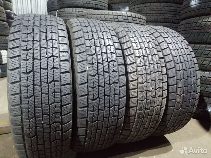 Goodyear Ice Navi 6 215/60 R17