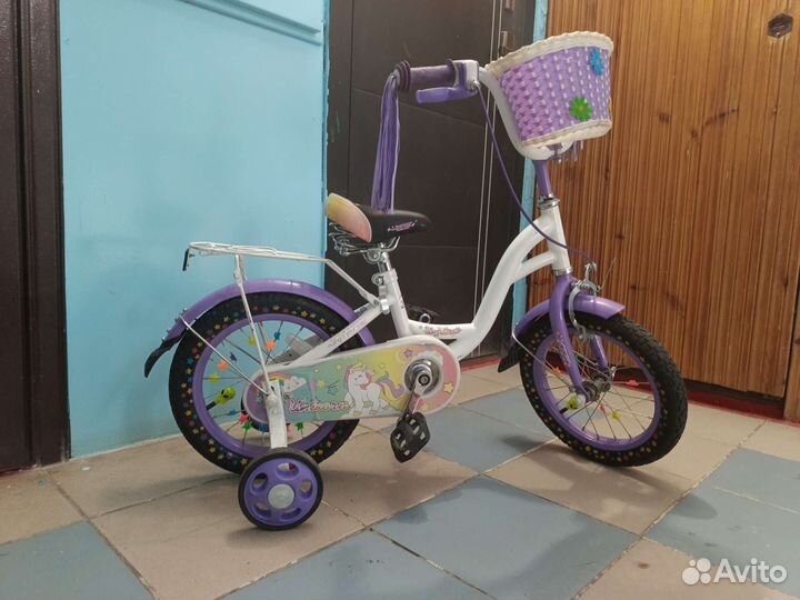 Велосипед четырехколесный