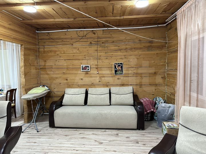 Дом 108 м² на участке 9,5 сот.