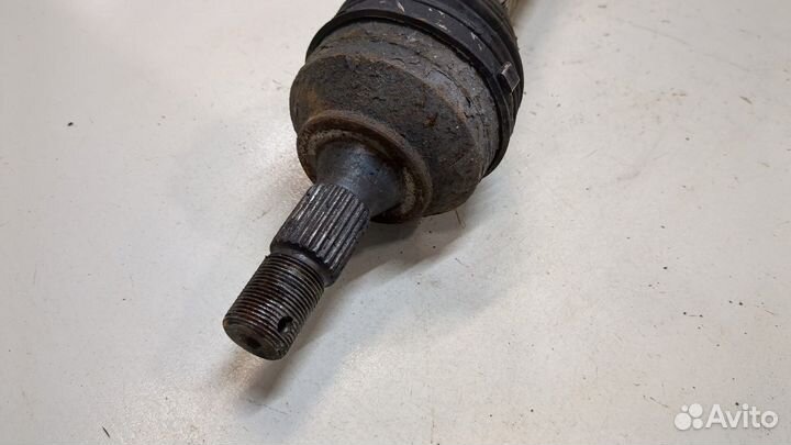 Полуось правая передняя Peugeot 3008