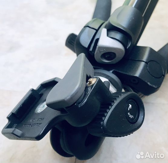 Штатив Manfrotto 290 (Italy) в идеальном состоянии