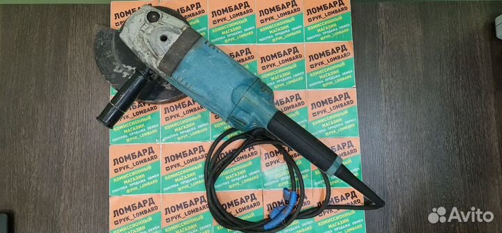 Болгарка ушм Makita GA9020S