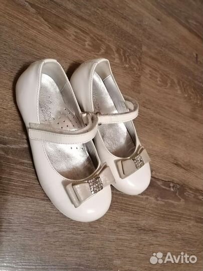 Туфли для девочки 28