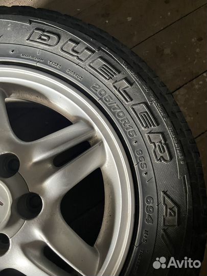 Bridgestone Dueler A/T 205/70 R15