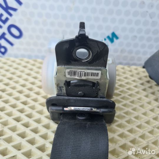 Задние ремни безопасности Nissan Almera Classic