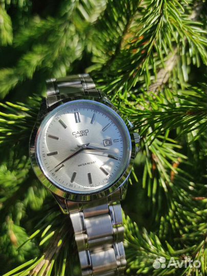 Часы casio кварцевые