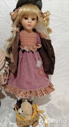 Кукла фарфоровая винтажная