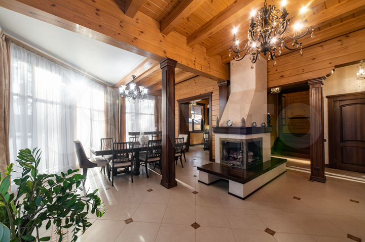 Коттедж 432 м² на участке 36 сот.