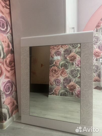 Зеркало в раме