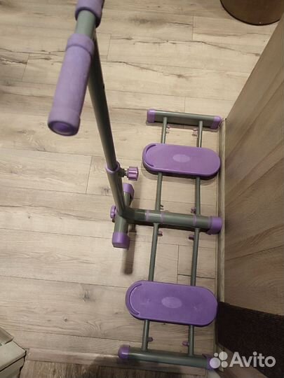 Тренажер для ног и ягодиц