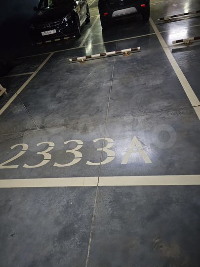 Машиноместо, 12 м²