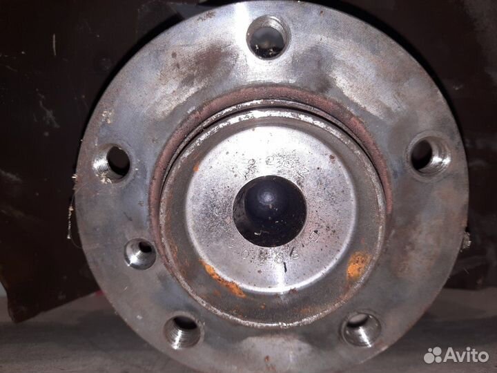 Ступица передняя левая Bmw 750 E65 N62B48B 2006