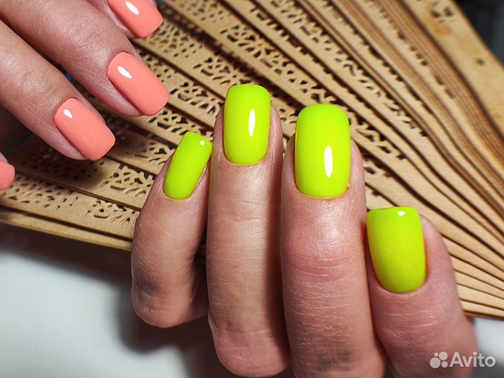 Маникюр и педикюр