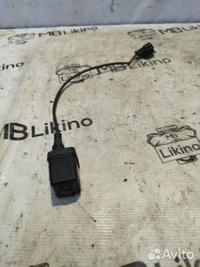 Камера заднего вида Mercedes C-Class W204