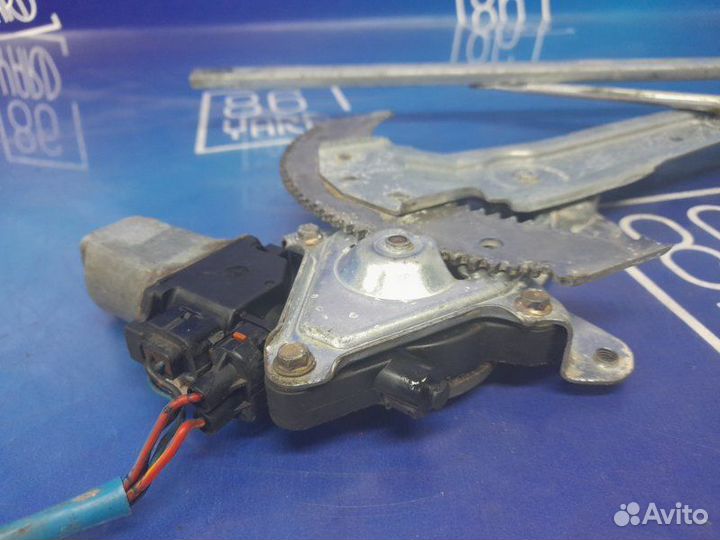 Стеклоподъемник передний левый Honda Cr-V RD1