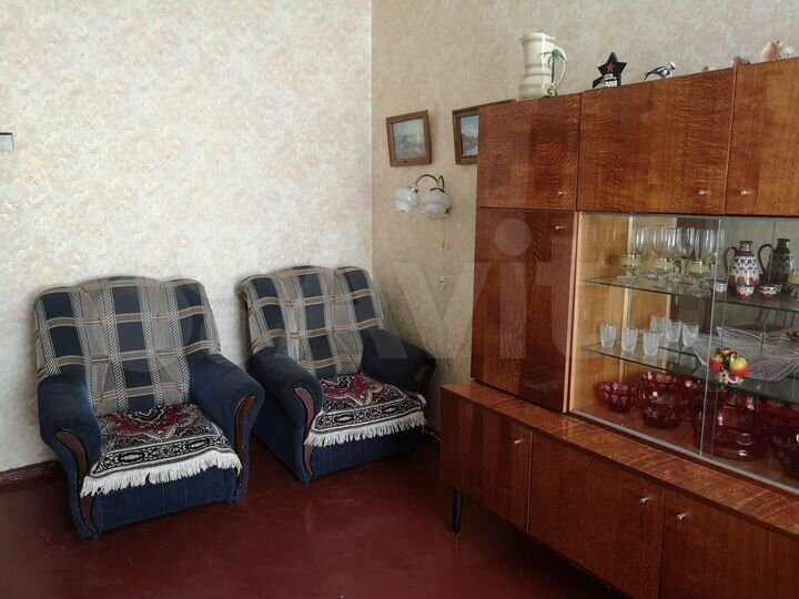 2-к. квартира, 58 м², 1/3 эт.