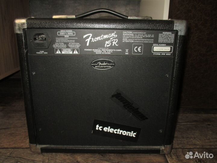 Комбоусилитель Fender Frontman 15R