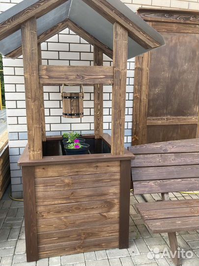 Клумба-колодец