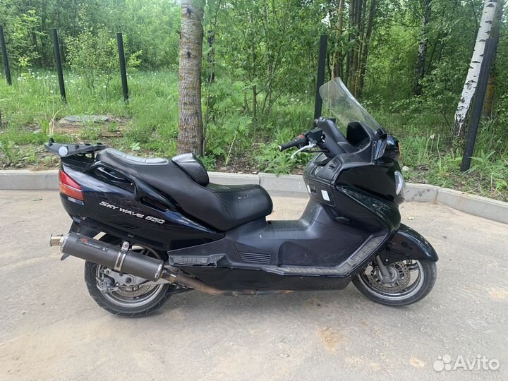 Максискутер suzuki skywave 650