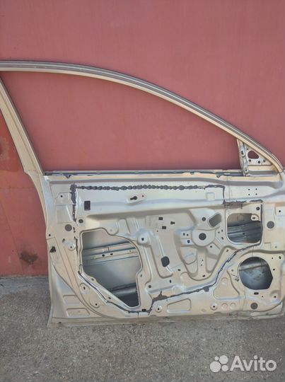 Дверь передняя левая Nissan almera n17