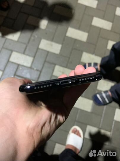 Мобильные телефоны бу iPhone 10