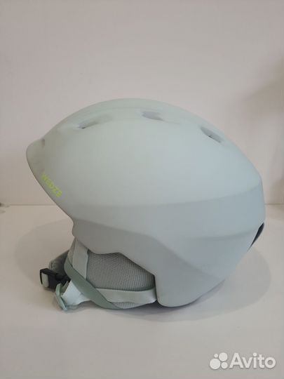 Шлем горнолыжный