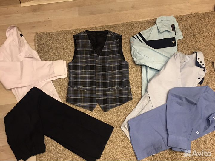 Жилет, рубашки