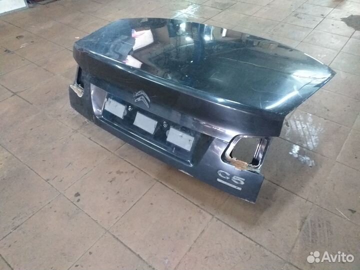 Крышка багажника Ситроен С5 2008+