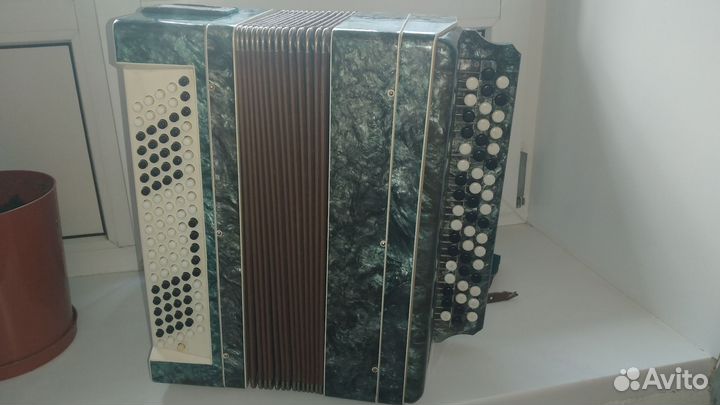 Баян с чехлом