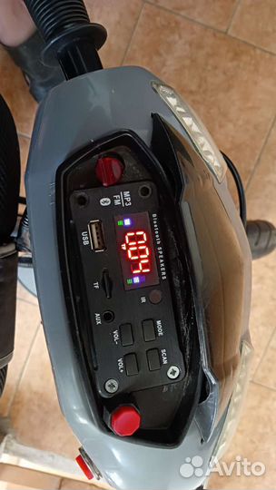 Детский электровелосипед-коляска