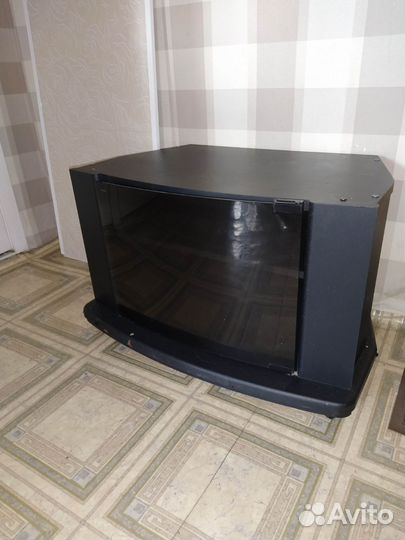 Тумба под телевизор