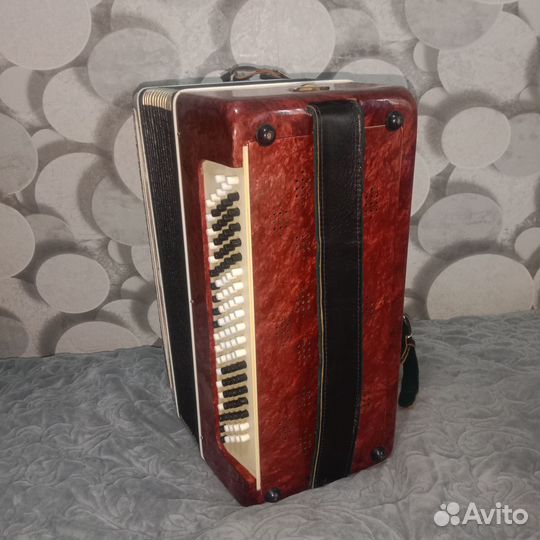 Баян кировский 3