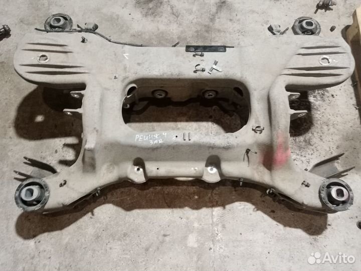 Балка задняя на Рейнж Ровер IV 2016г