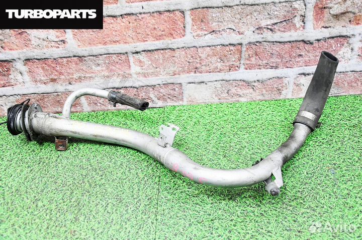 Горловина бензобака Subaru Forester SG5 EJ201