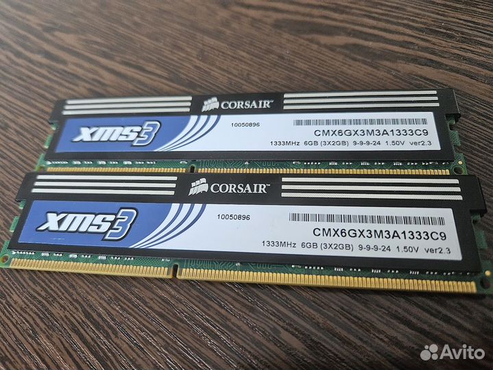 Оперативная память DDR3 Corsair XMS3 4Гб (2по 2Гб)