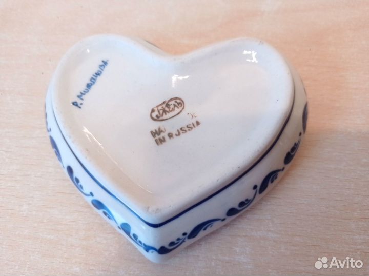 Шкатулки гжель