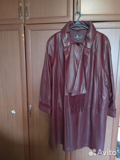 Кожаное женское демисезонное пальто.Раз.58