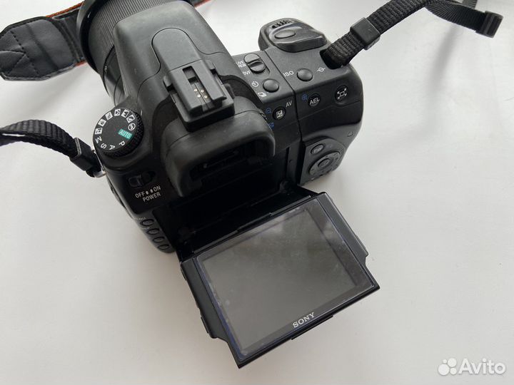 Зеркальный фотоаппарат Sony Alpha dslr-A300 Kit