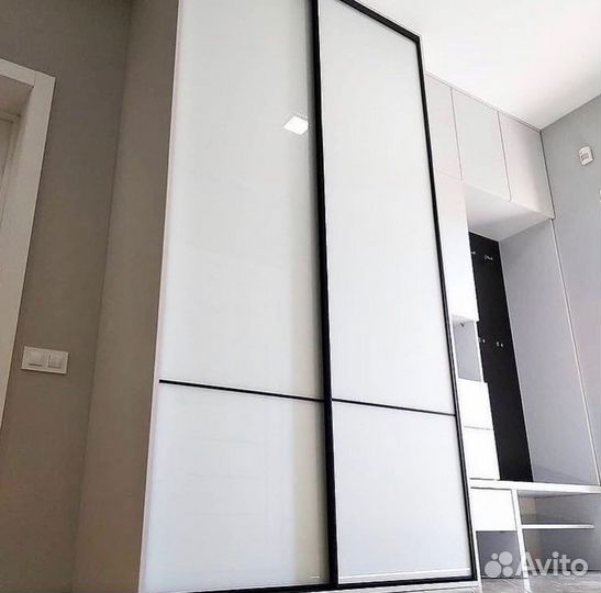 Шкафы купе на заказ. В любом стиле