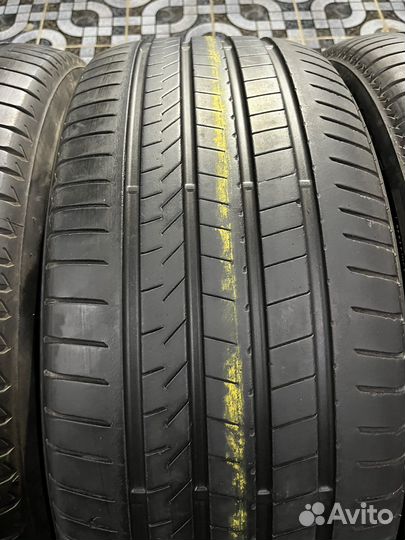 Bridgestone Alenza 001 285/45 R22