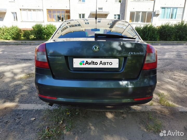 Skoda Octavia 1.6 AT, 2010, 235 600 км