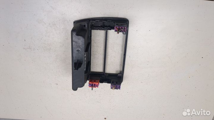 Рамка под магнитолу Volkswagen Passat 5, 2002