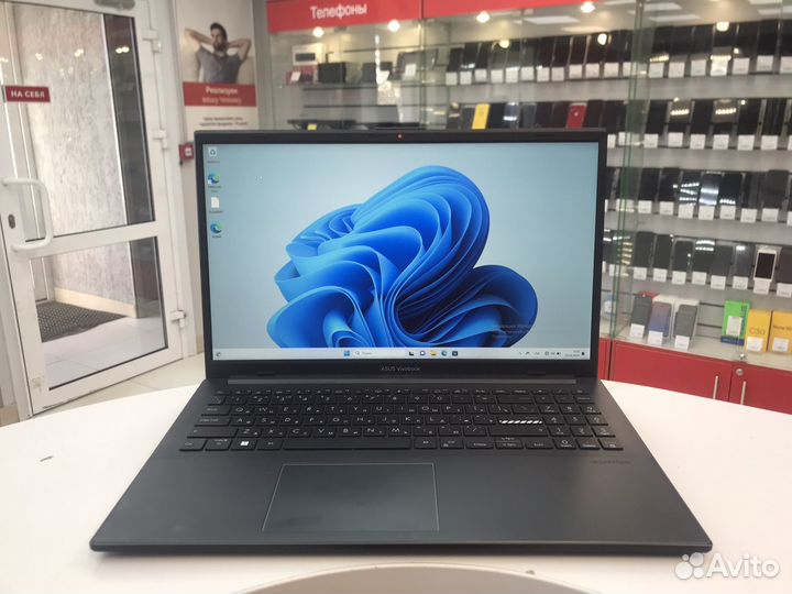 Ноутбук Asus Vivobook E1504G