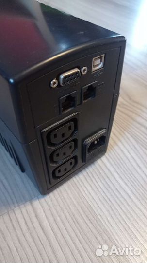 Источник бесперебойного питания