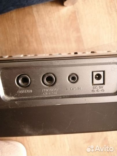 Синтезатор casio CTK-2100 с блоком питания