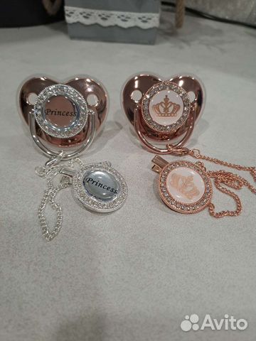 Соска пустышка с короной и стразами