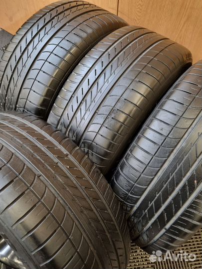 R18 Goodyear Eagle F1 Asymmetric 255/55, PCD 5x130 DIA 71.6