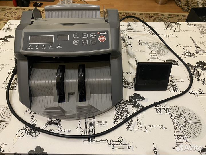 Счетчик банкнот Cassida 5550 UV/DL