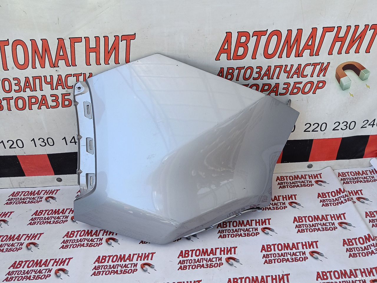 Накладка бампера задняя левая Тойота Рав 4 50